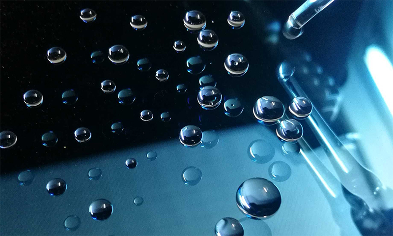 Hydrophobic film